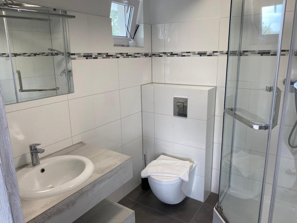 Pensjonat Dlugie Nowicki Rooms & Apartments Zewnętrze zdjęcie